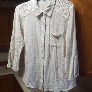 MAURICES WOMENS TOP SIZE L